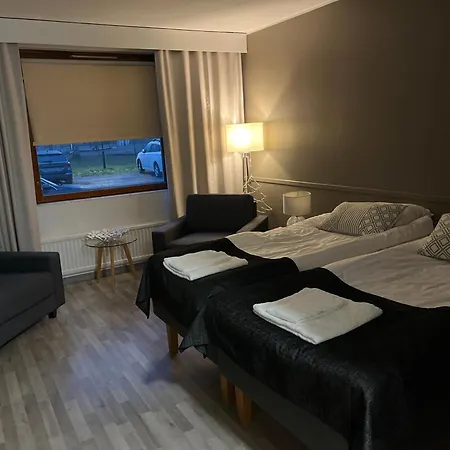 Studio Elli 24 Suuri Huone 25m2 Micro Keitin Jaeaekaappi Sastamala